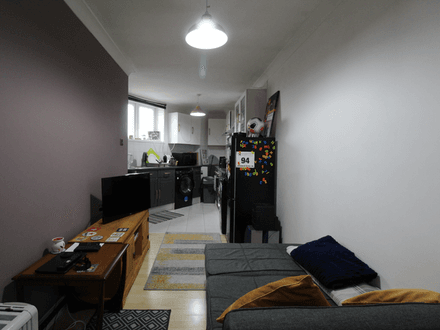 Ali & Co are delighted to have on offer this exceptional ONE BEDROOM apartment.